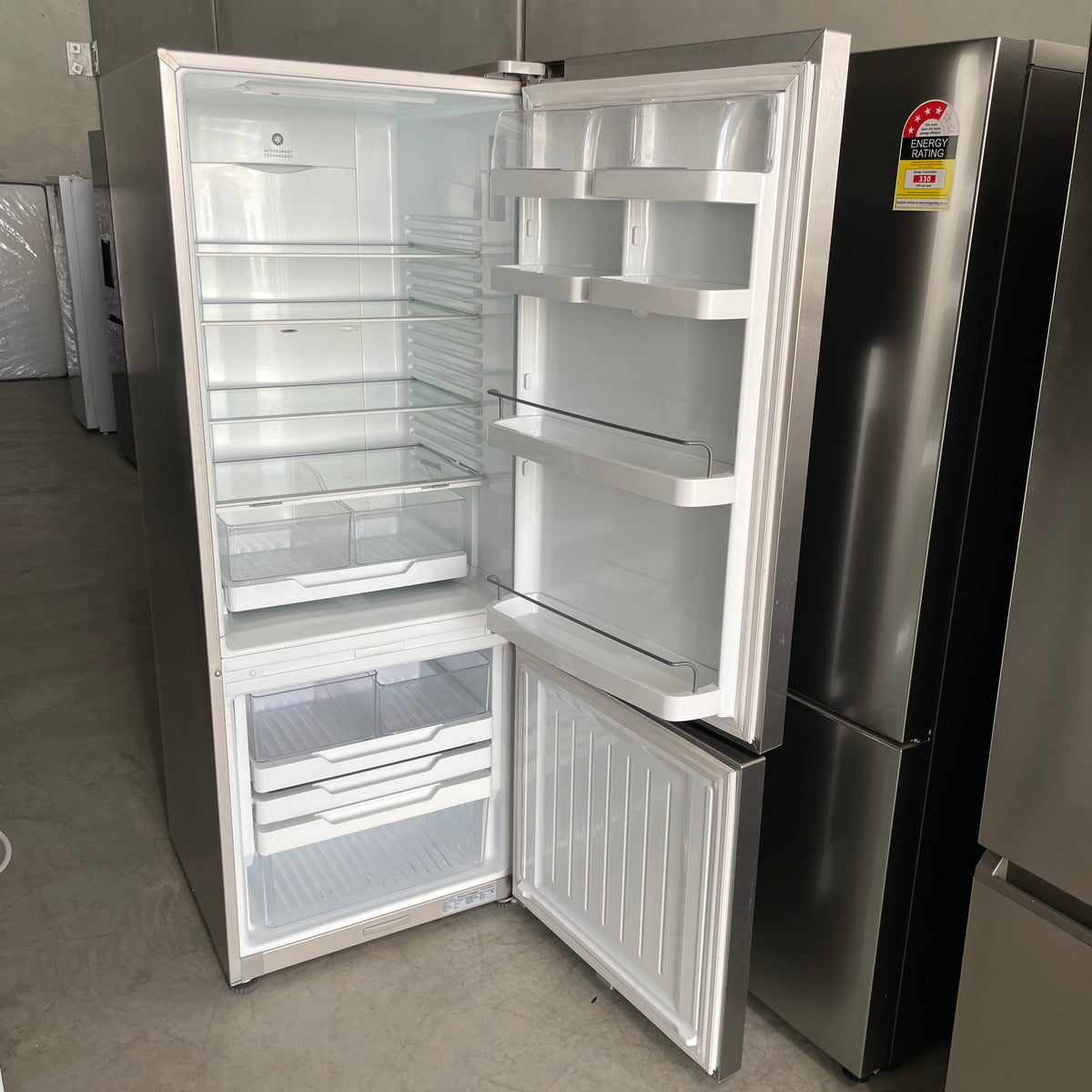 Fisher & Paykel 403L Bottom Mount Fridge E402BRXFD4 – ActiveSmart™, Humidity Control & Fast Freeze | Refurbished