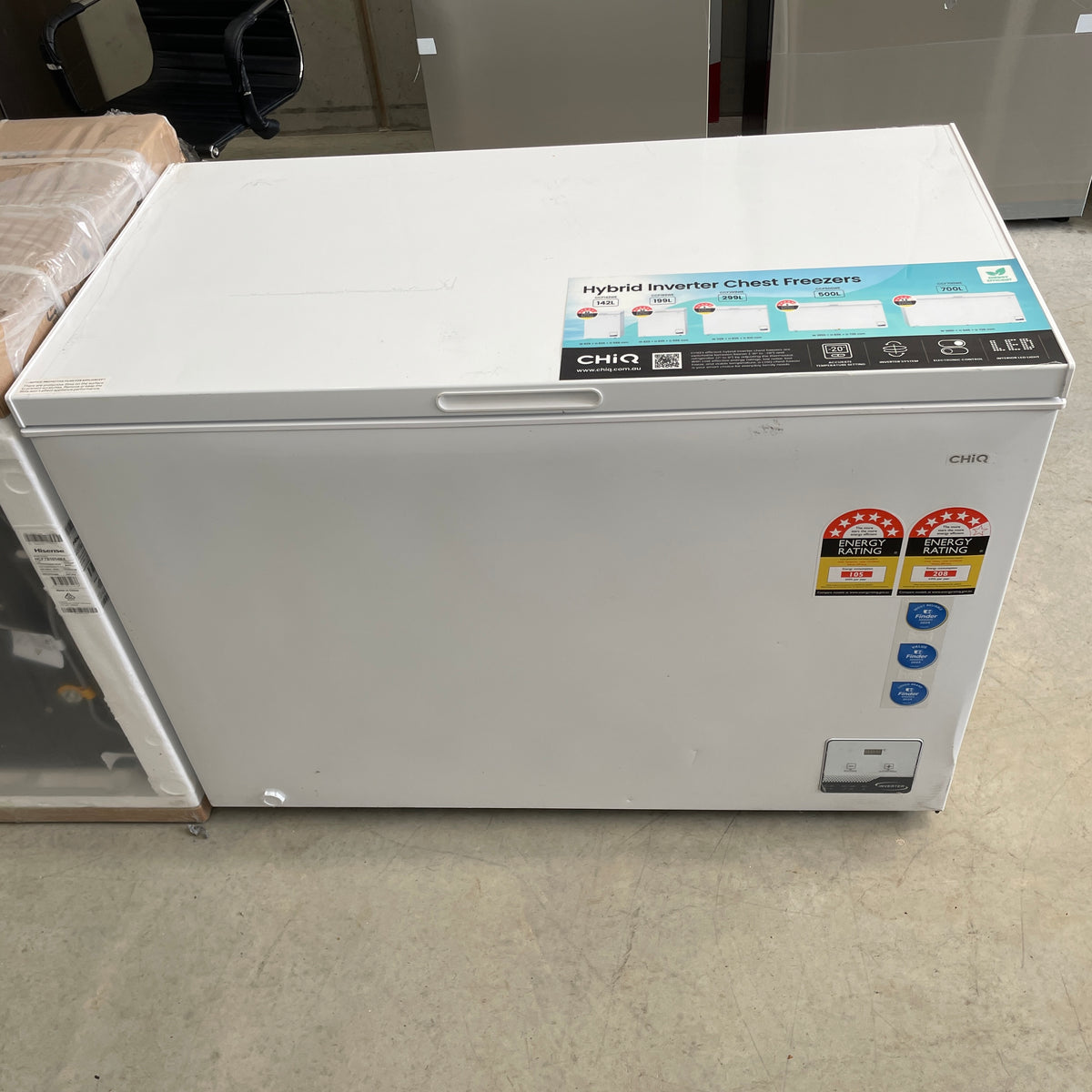 CHiQ CCF299WE 299L Hybrid Chest Freezer – Inverter Technology, Digital Controls & 5-Star Energy Rating | Refurbished