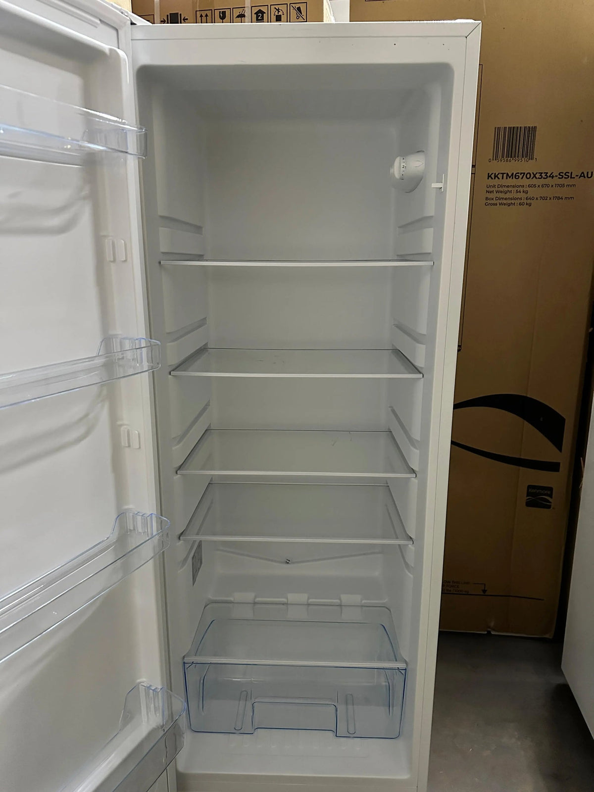 CHiQ 241L Fridge Frost Free Inverter 5-Star Energy - Refurbished