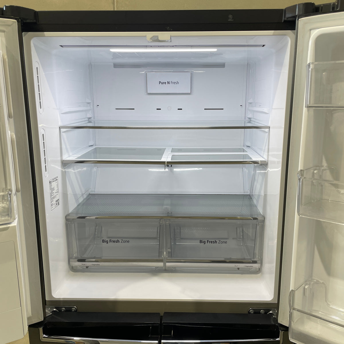 LG 506L French Door Fridge GF-L570MBL – Ice & Water Dispenser, Inverter & Door Cooling | Refurbished