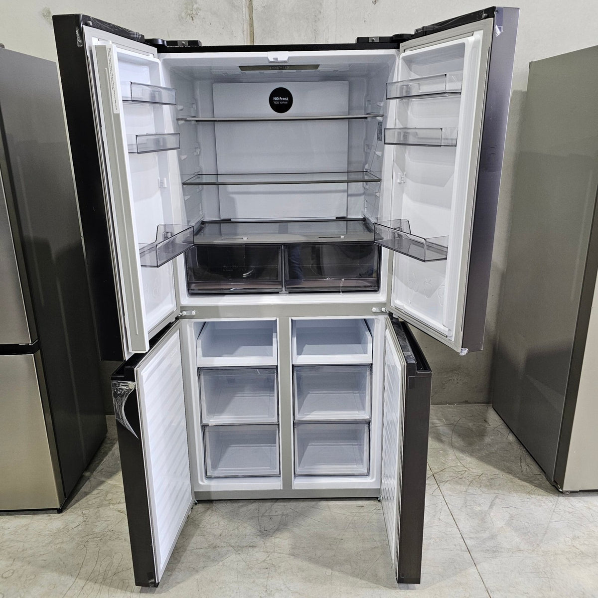CHiQ 503L Quad Door Fridge CCD502NBS – Black Steel, No Frost Multi-Airflow | Refurbished image 2