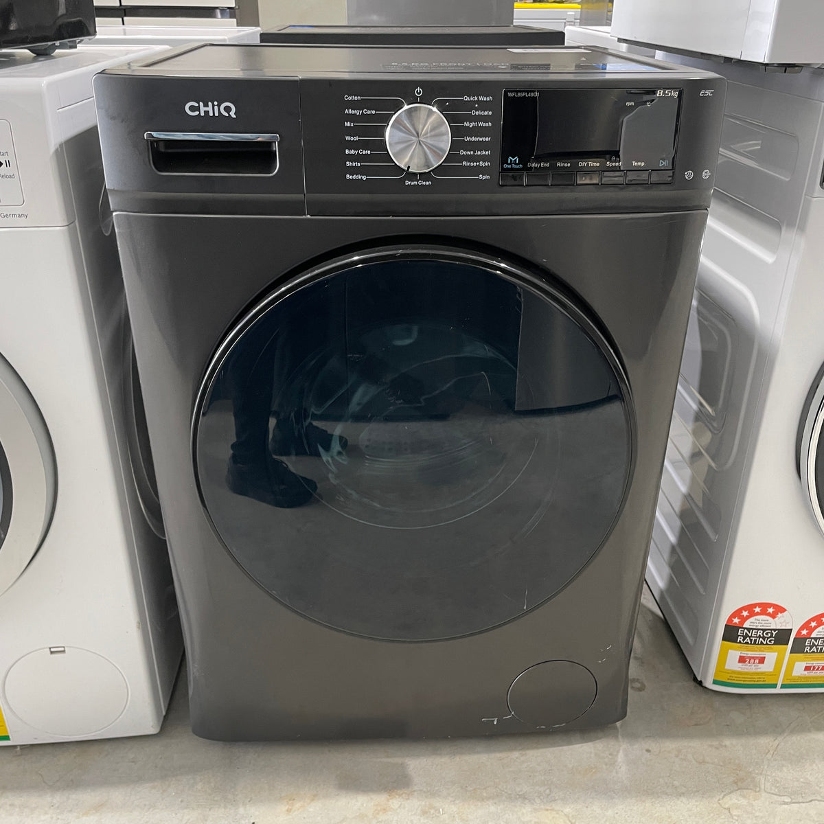 CHiQ 8.5kg Front Load Washing Machine WFL85PL48G1 – Gunmetal Black, 1400 RPM Inverter Refurbished