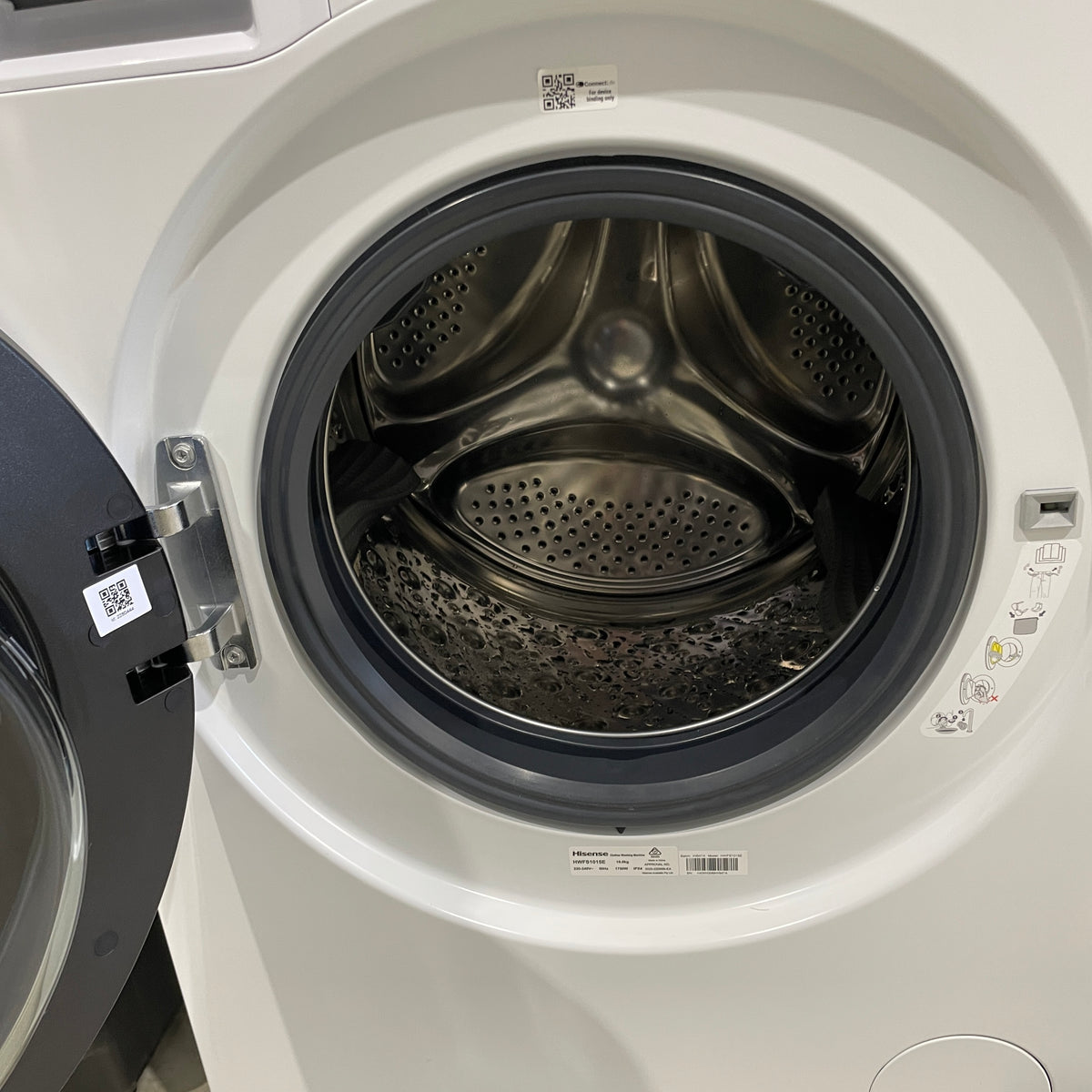 Hisense 10kg Front Load Washing Machine HWFS1015E – 1500 RPM, Steam Wash & 5-Star Energy Rating Refurbished
