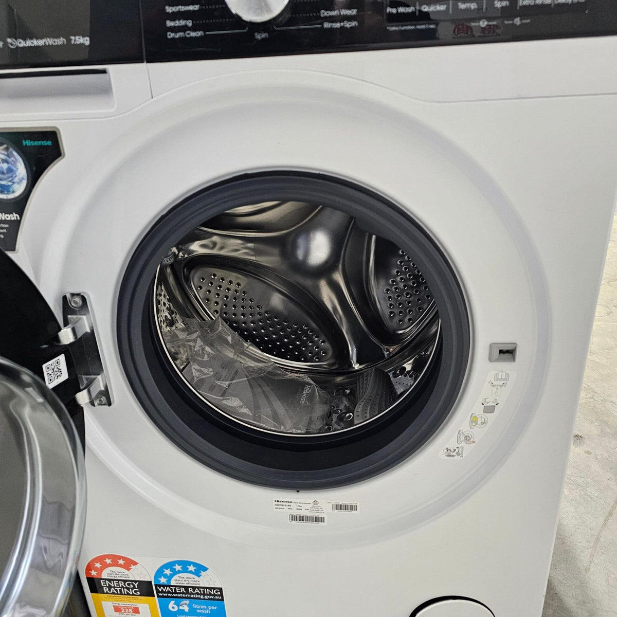 Hisense 7.5kg Front Load Washing Machine / Refurbished image 2
