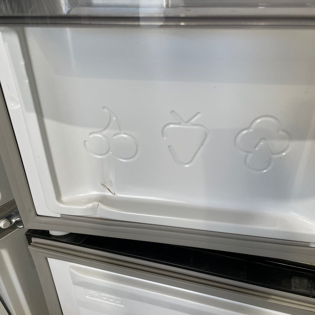 CHiQ 503L Quad Door Fridge CCD502NBS – No Frost, Multi-Airflow & Inverter | Refurbished