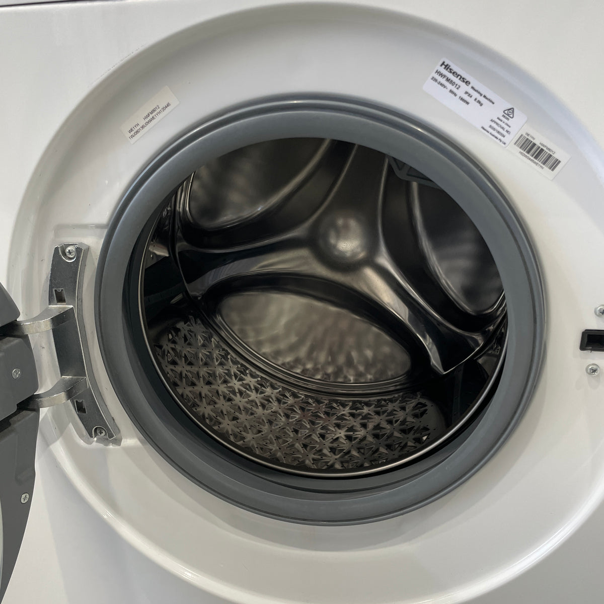 Hisense HWFM8012 8kg Front Load Washing Machine – 1200RPM, 15 Wash Programs & 4-Star Efficiency | Refurbished
