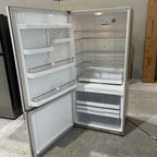 Fisher & Paykel 519L Bottom Mount Fridge E522BRE – ActiveSmart™, Frost Free & Humidity Control | Refurbished