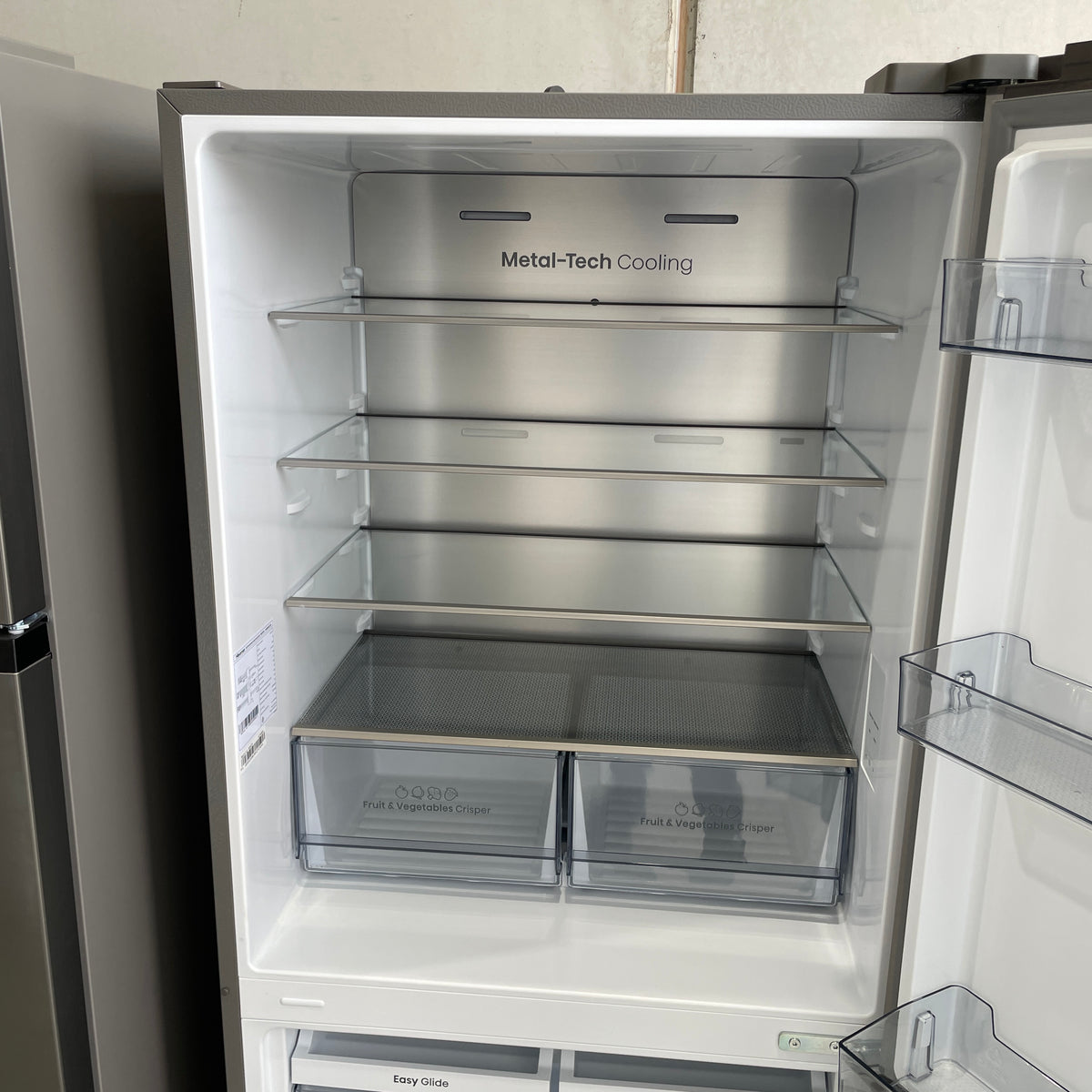 Hisense HRBM503S 503L Bottom Mount Fridge – Silver, 4.5-Star Energy Rating | Near New Condition