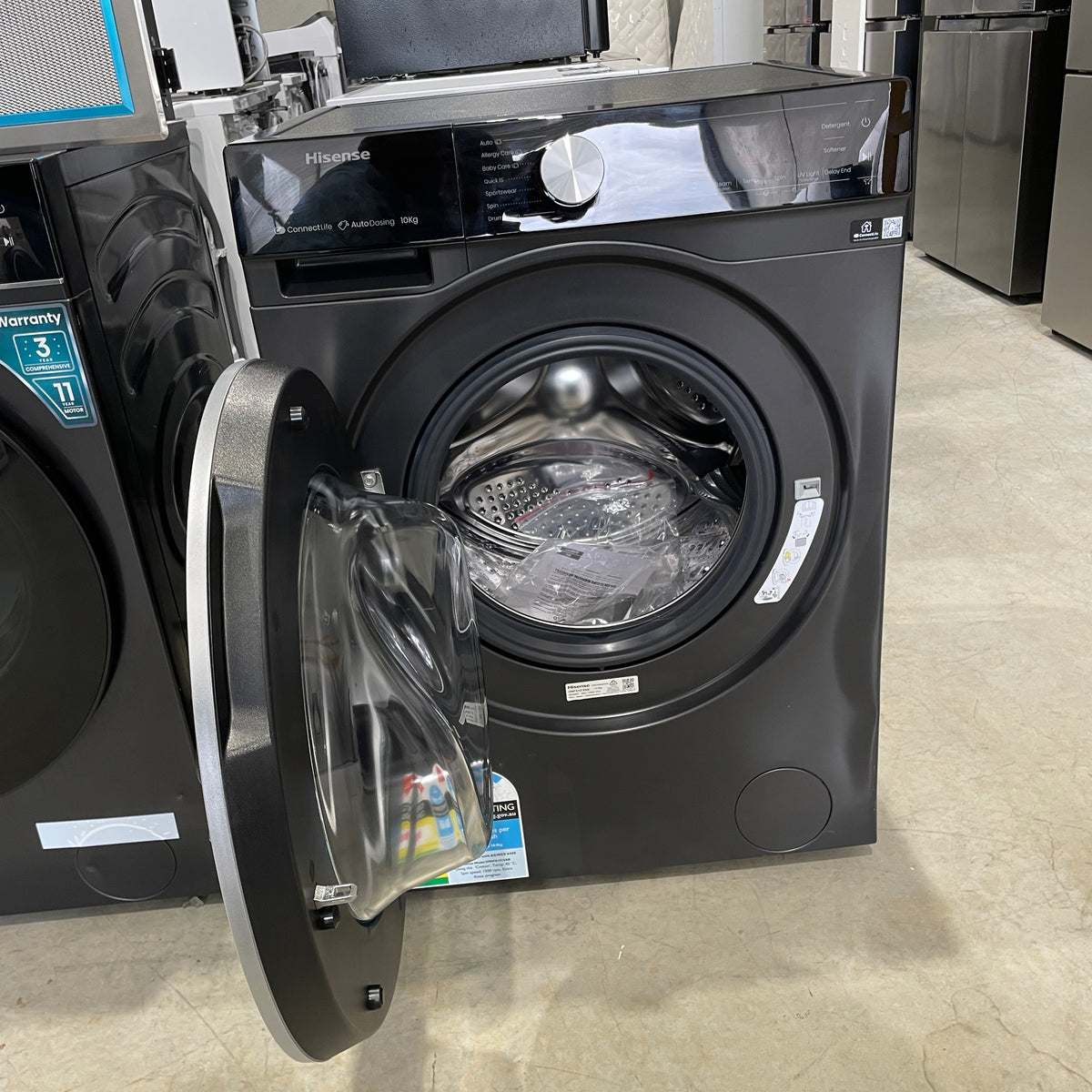 Hisense HWFS1015AB 10kg Front Load Washing Machine – Black, Auto Dosing, Steam Care, Wi-Fi & 1500RPM | Factory Second