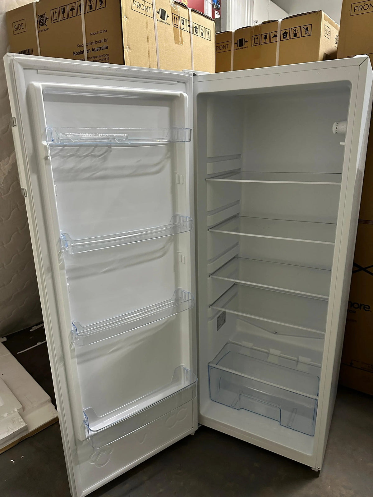 CHiQ 241L Fridge Frost Free Inverter 5-Star Energy - Refurbished