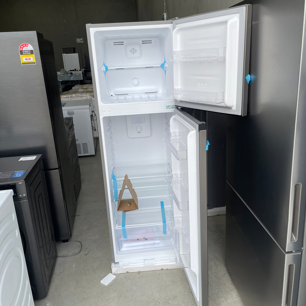 Kenmore 247L Top Mount Refrigerator – Silver Stainless Steel, Total No Frost & Reversible Door | Brand New