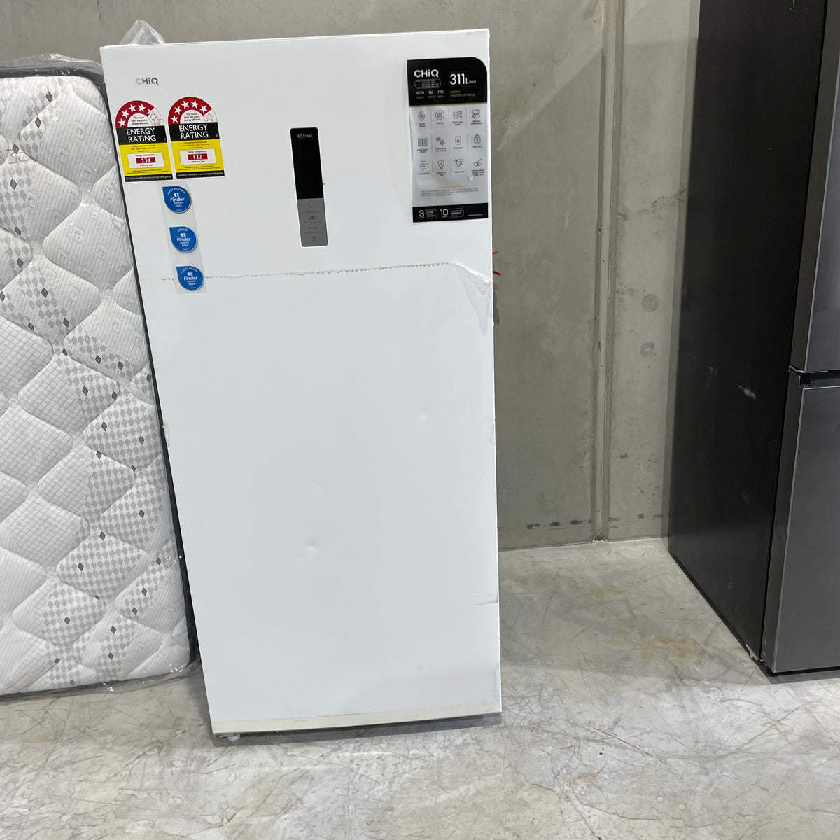 CHiQ 311L Vertical Hybrid Freezer CSH311NWL3 – Hybrid Fridge/Freezer, Frost Free & Inverter | Near New