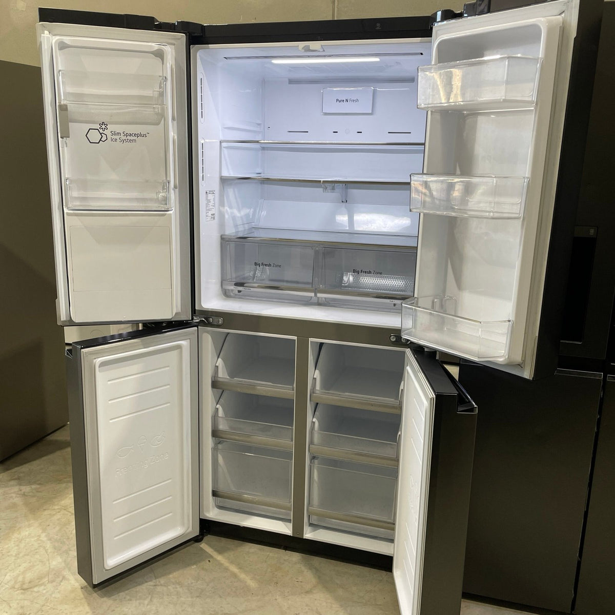 LG 506L French Door Fridge with Plumbed Ice &amp; Water Dispenser GF-L570MBL | image 2
