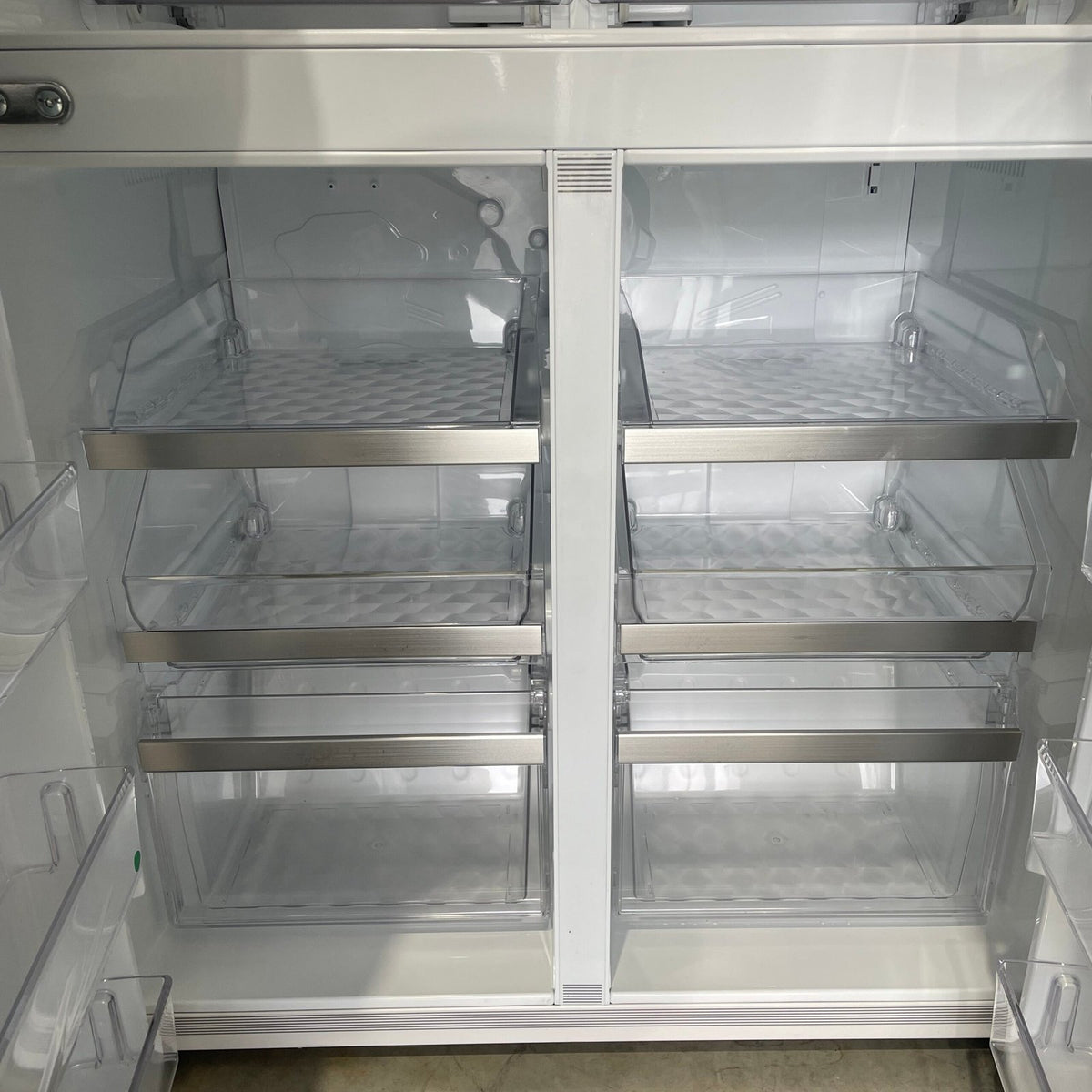 LG GF-L700MWH 637L French Door Fridge – Matte White | Ice &amp; Water | Factory Second | 1 Year Warranty image 3
