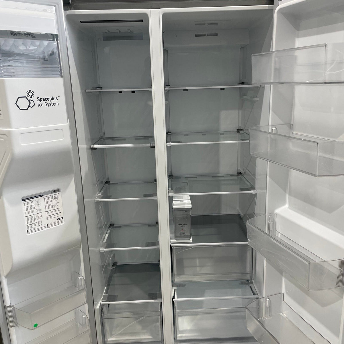 LG 641L Side by Side Fridge – Stainless | Non-Plumbed Ice &amp; Water Dispenser | Factory Second | 1 Year Warranty image 2